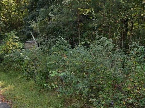 188 Eidson St SE, Acworth, GA 30101