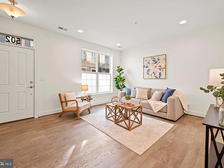 502 Windboard Way — Photo 42