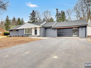 120 Pascack Rd, Washington Township, NJ 07676