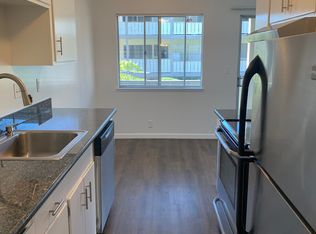 16 S Knoll Rd #122, Mill Valley, CA 94941
