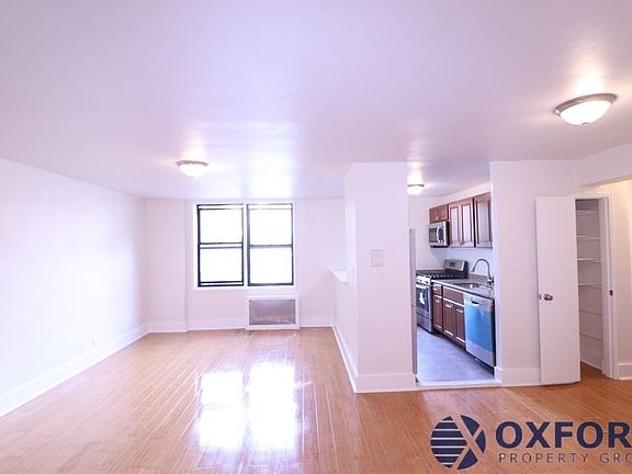 5th image of 132-25 Maple Ave #112/25