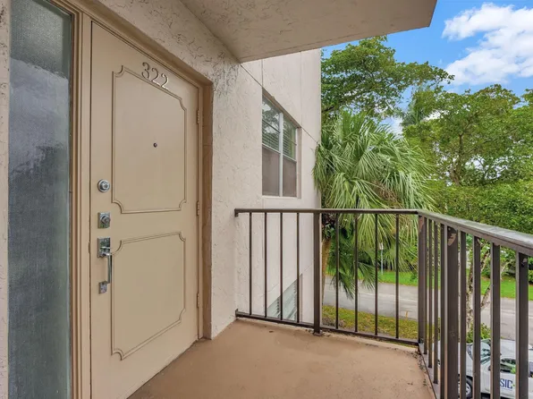 2571 Aragon Boulevard #322, Sunrise, FL 33322