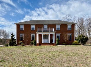 264 Red Hill Rd, Brookneal, VA 24528