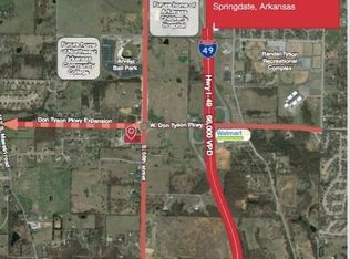 3700 S 56th St, Springdale, AR 72762