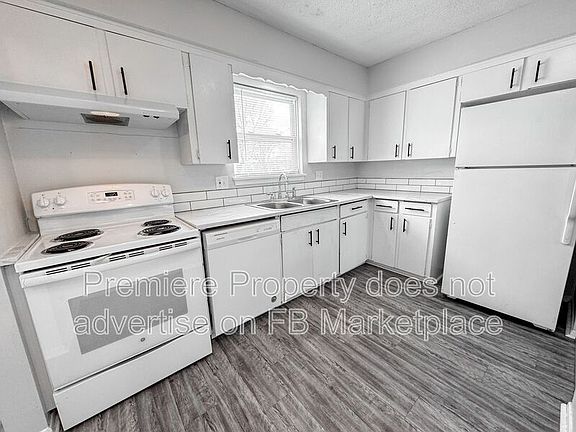 4th image of 219 N Oak Dr Unit A
