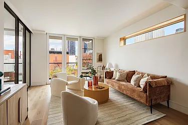 1110 Manhattan Avenue, #PH