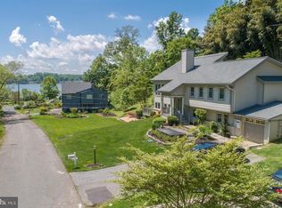 1612 Severn Dr, Annapolis, MD 21409