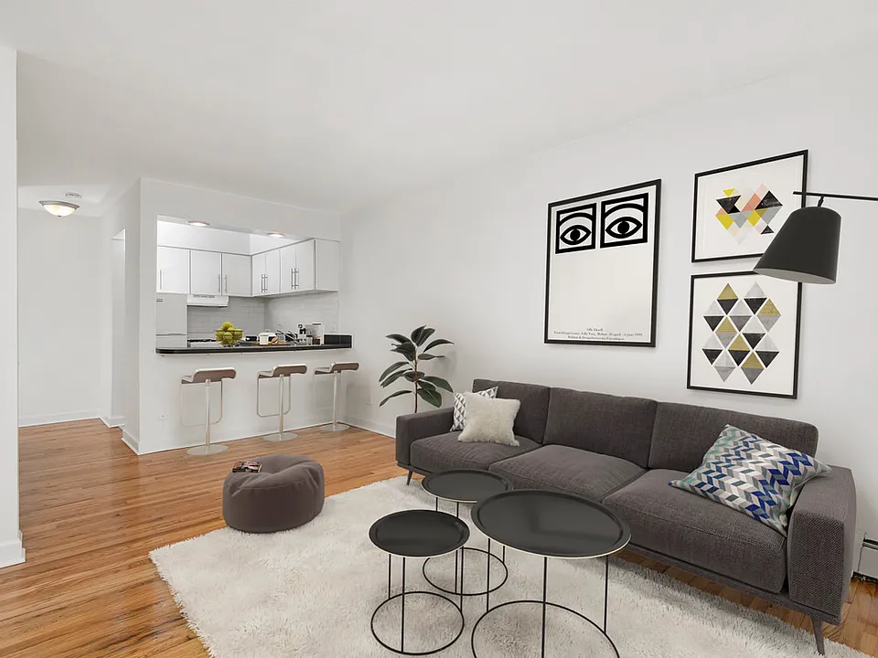 3510 N. Pine Grove