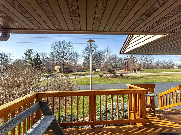 5th image of 4276 Woodfield Dr #5