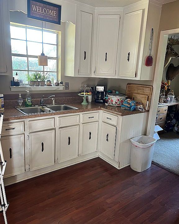 2nd image of 17196 S Lake Dr