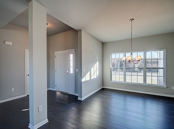 5th image of 116 E Ashton Dr