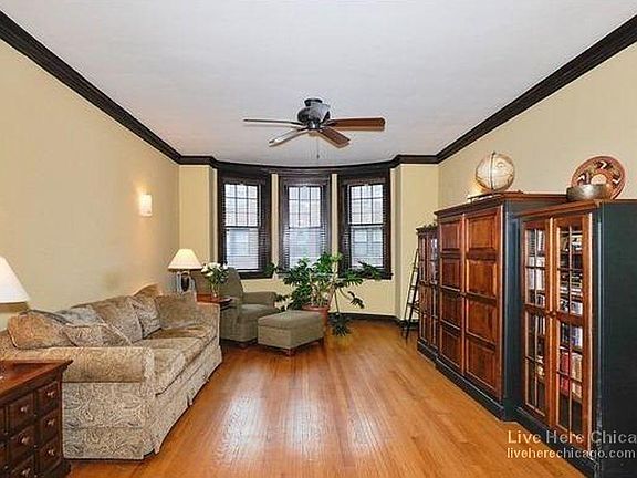 2nd image of 4515 N Wolcott Ave #G-11