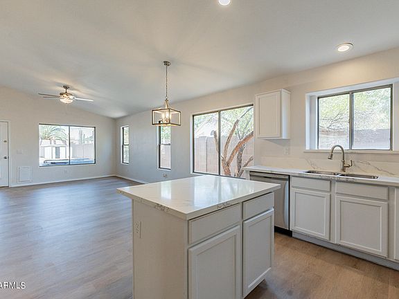 5th image of 16738 W FILLMORE Street