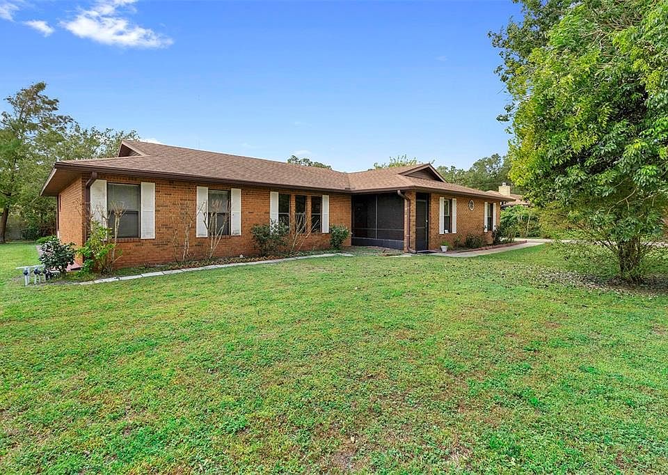 1st image of 932 CRITTENDEN AVENUE