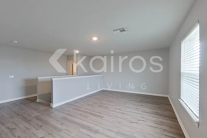 905 NW 4th St — Photo 14