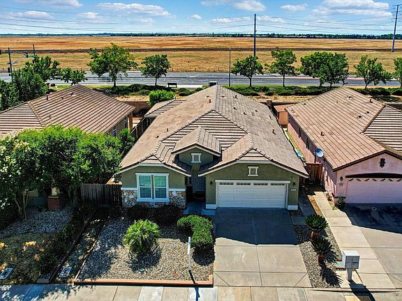 2nd image of 4509 Blossom Ranch Dr