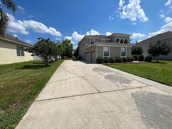 2nd image of 4858 Stone Acres Cir