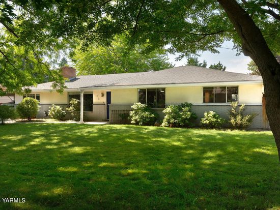 214 S 61st Ave, Yakima, WA 98908