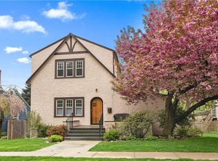 16 Clinton Ave, Hastings On Hudson, NY 10706