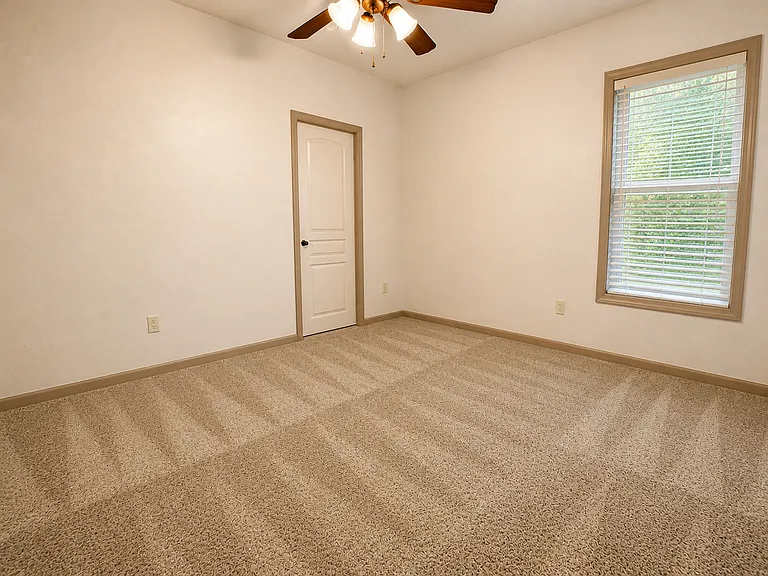 4757 Wildwood Ln — Photo 9