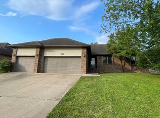 3836 W Rosebrier St, Springfield, MO 65807