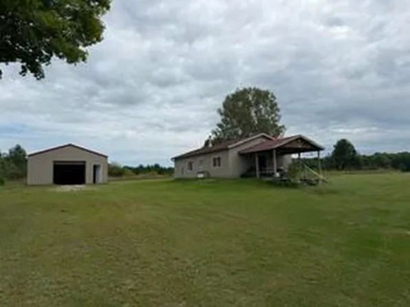 27333 S Prentiss Bay Rd, Goetzville, MI 49736