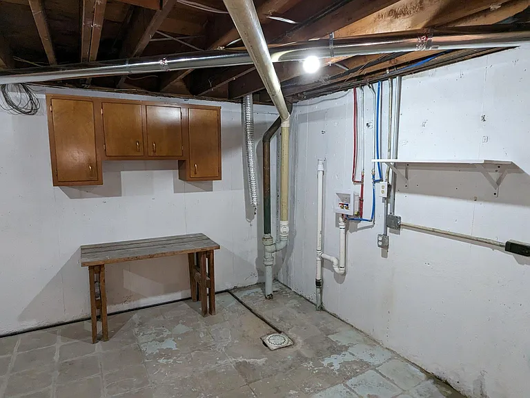3005 Thames Ln — Photo 23