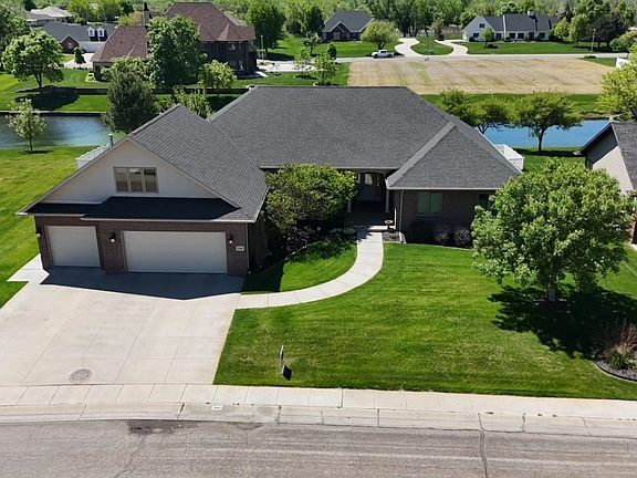3rd image of 3416 Tyler Court