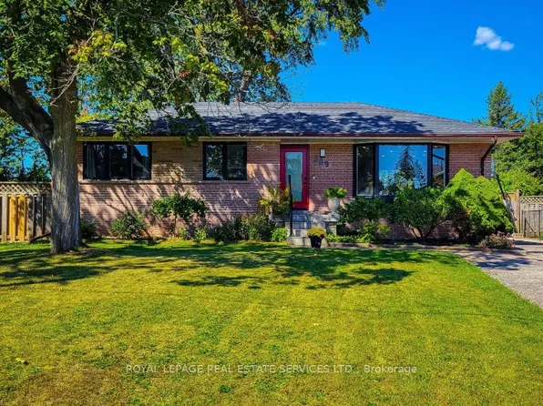569 Valley Dr, Oakville, ON L6L 4L9