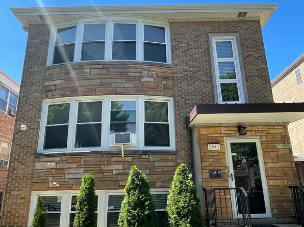 5841 W Higgins Ave #2R, Chicago, IL 60630