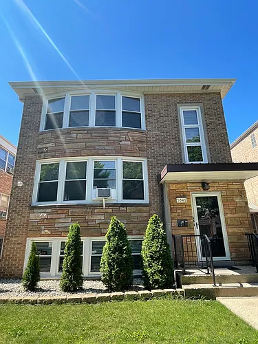 5841 W Higgins Ave #2R Photo 1