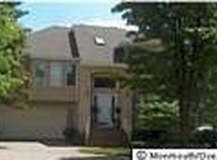 240 Grand Cypress Ct, Holmdel, NJ 07733