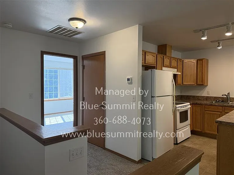 2505 Conger Ave NW #B — Photo 7