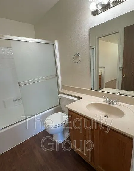 4316 W Douglas Ave — Photo 10