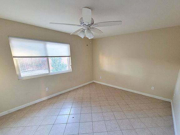 3rd image of 78580 Avenue 42 #B
