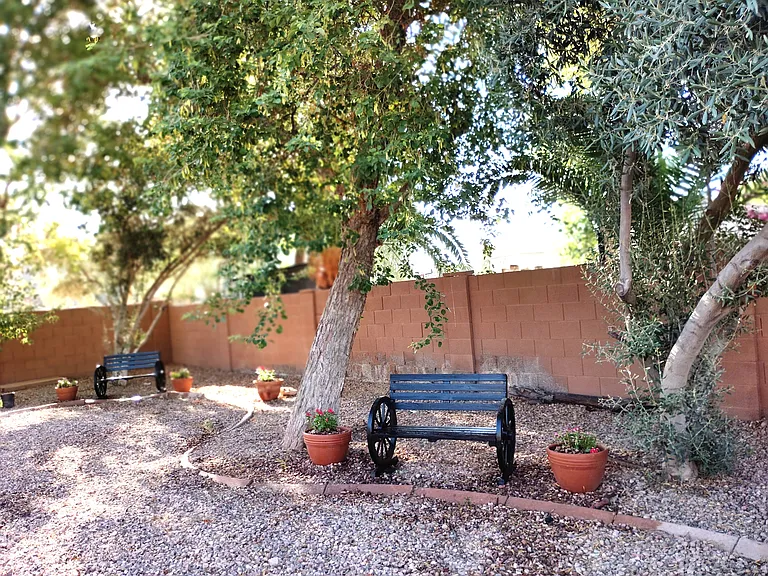 4419 W T Ryan Ln — Photo 3