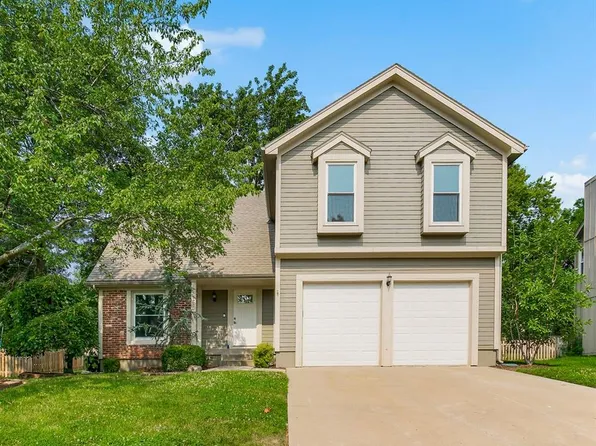 15220 Beverly St, Overland Park, KS 66223