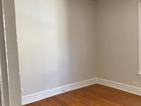 3rd image of 6602 N Ashland Ave APT 2K