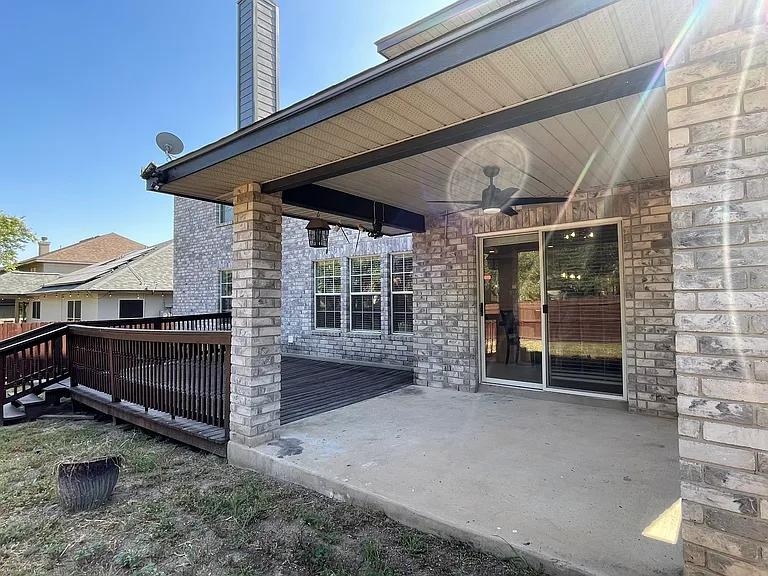 21938 Legend Point Dr — Photo 95