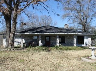 3009 Bobwhite Rd, Gilmer, TX 75645