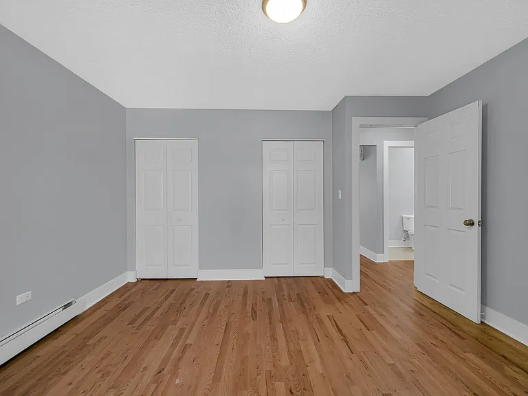 2620 W Foster Ave #1 — Photo 17