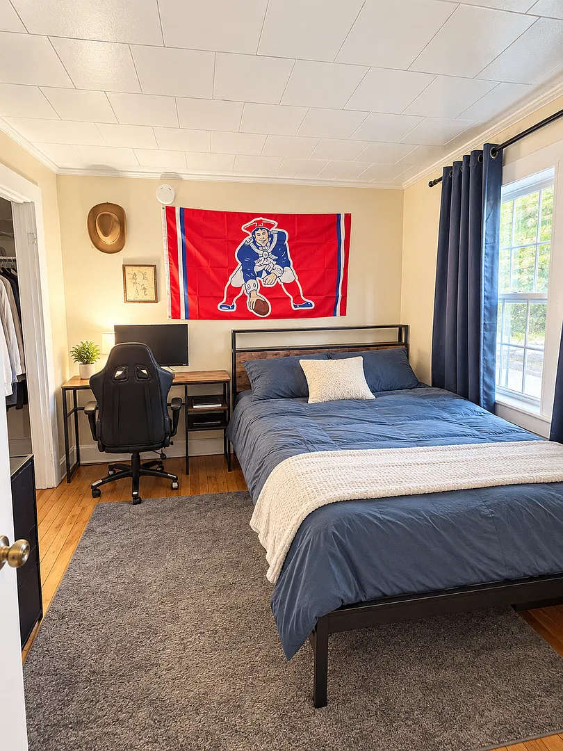 2 Pleasant Street, Orono ME — Photo 4