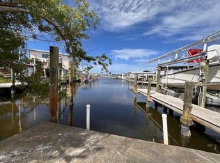 2623 York Rd, Saint James City, FL 33956