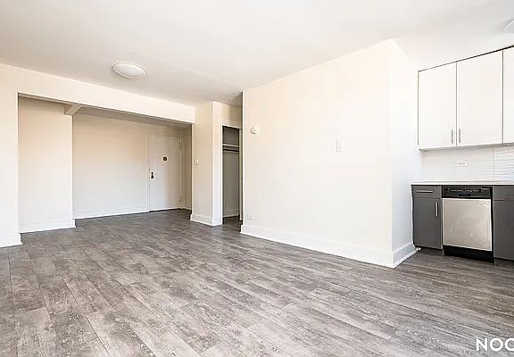 5th image of 132-25 Maple Ave #311A