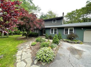 719 Homestead Ave, Effort, PA 18330