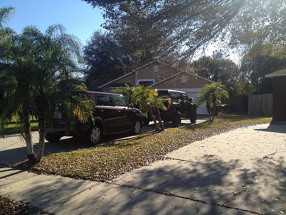 4th image of 2102 Donegan Pl