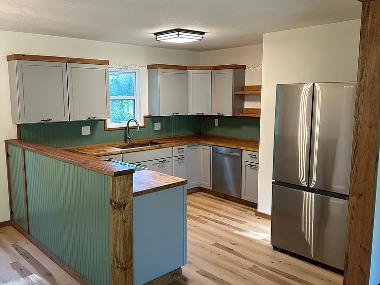 2515 Montana Pl — Photo 3