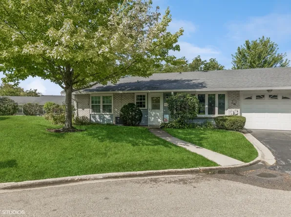 7423 Chevy Chase Ct, Fox Lake, IL 60020