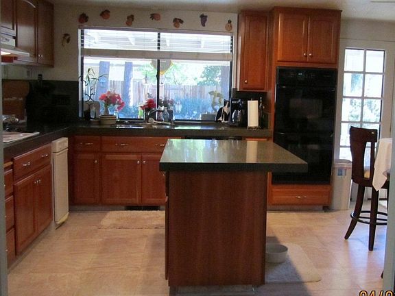 5th image of 8315 Niessen Way