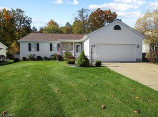 3426 Starwick Dr, Canfield, OH 44406
